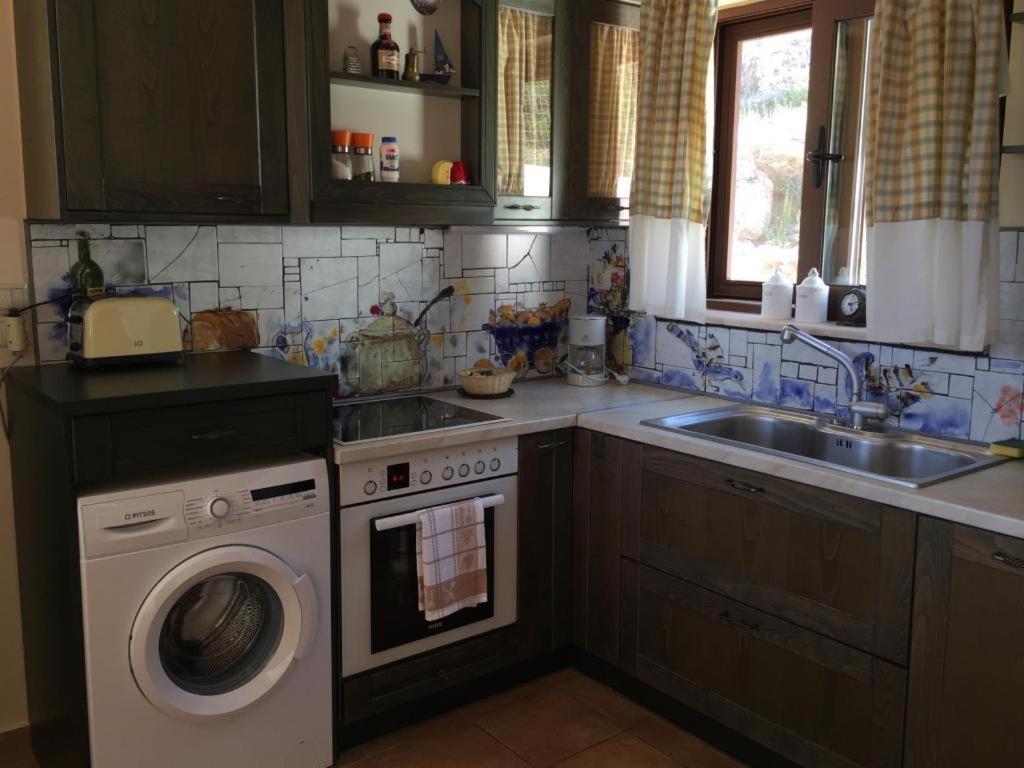 Votana Villa & Apartments Кутсунари Экстерьер фото